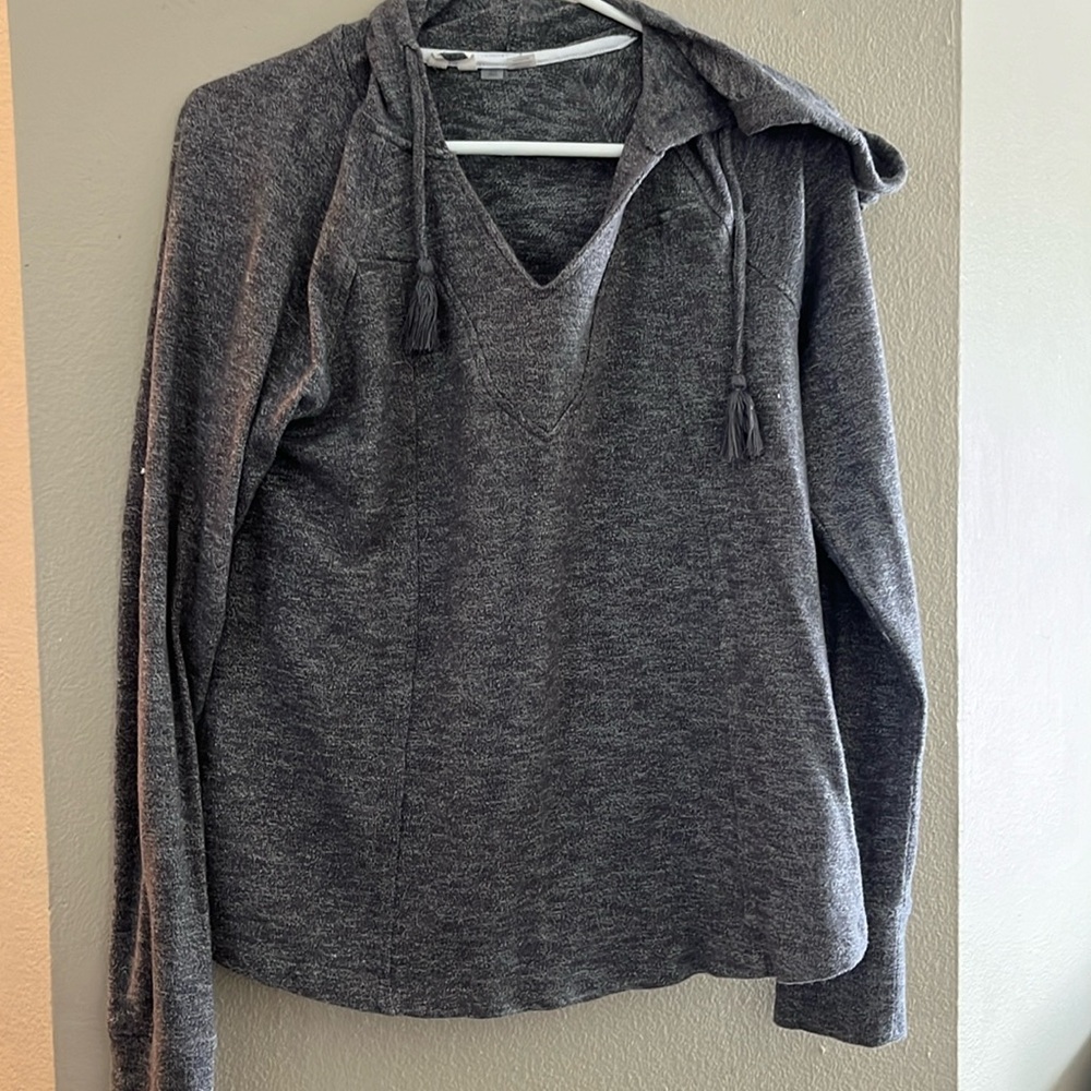 Roxy pullover with hood size small